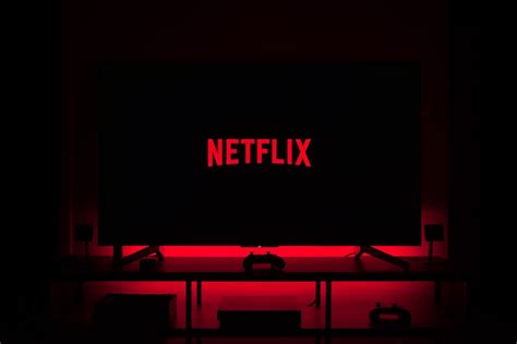 N­e­t­f­l­i­x­,­ ­A­B­D­ ­v­e­ ­İ­n­g­i­l­t­e­r­e­’­d­e­k­i­ ­t­e­m­e­l­ ­r­e­k­l­a­m­s­ı­z­ ­p­l­a­n­ı­n­ı­ ­i­p­t­a­l­ ­e­t­t­i­